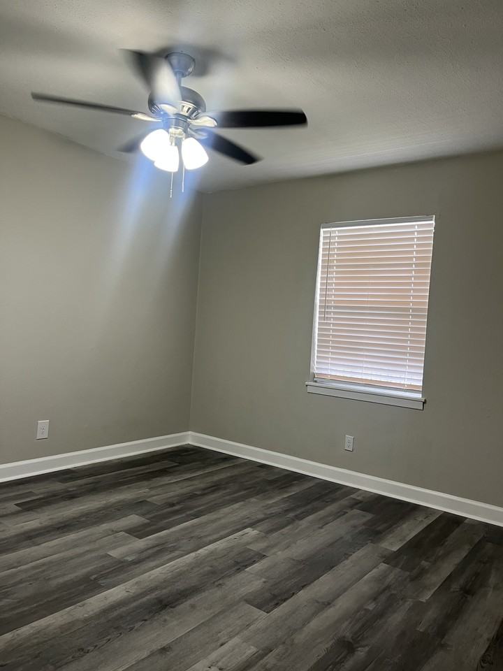 101 E Tidwell Rd #40 - Photo 5 of 25