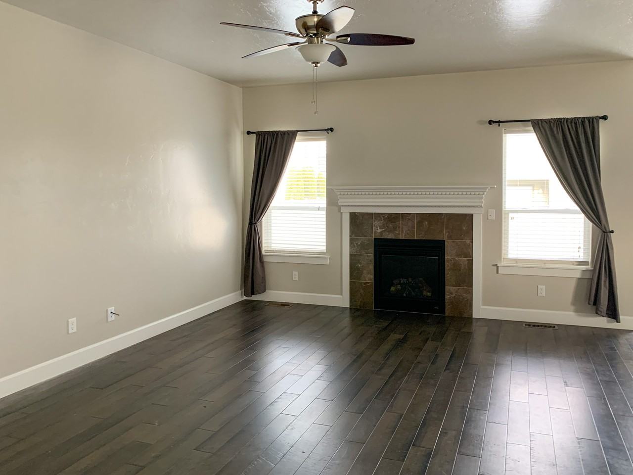 764 E Ionia Dr #1 - Photo 7 of 25