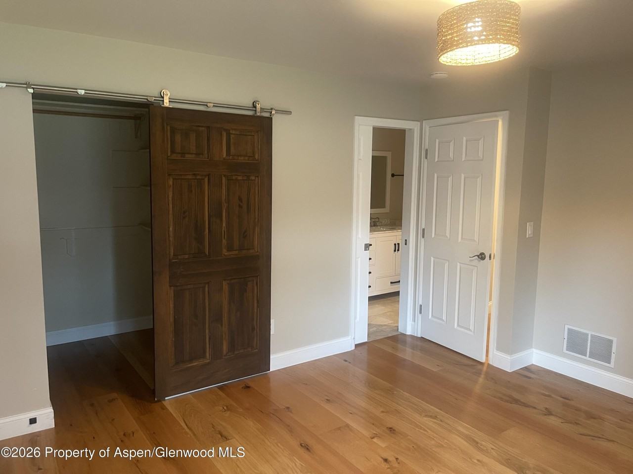 103 Rabbit Rd - Photo 6 of 9