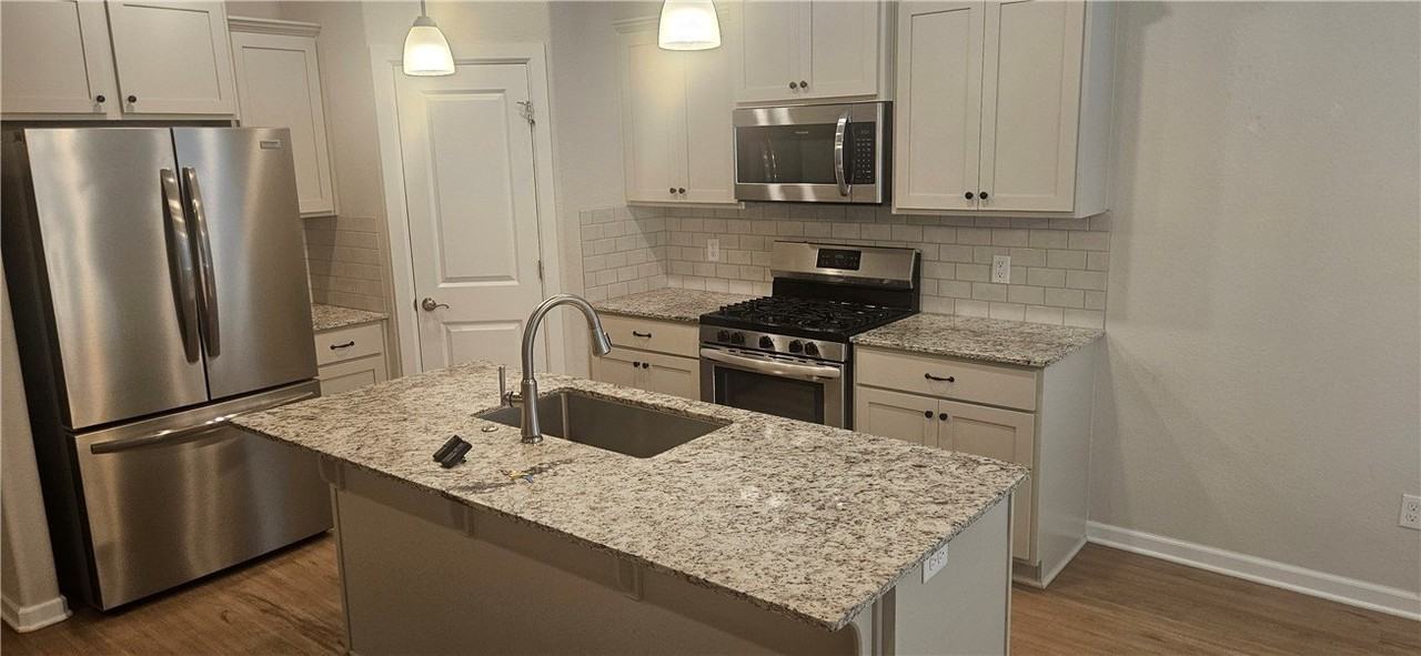 302 S Emerald Woods Run - Photo 6 of 17