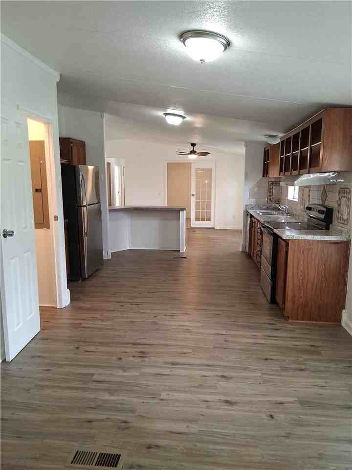 910 Sands Rd - Photo 2 of 11
