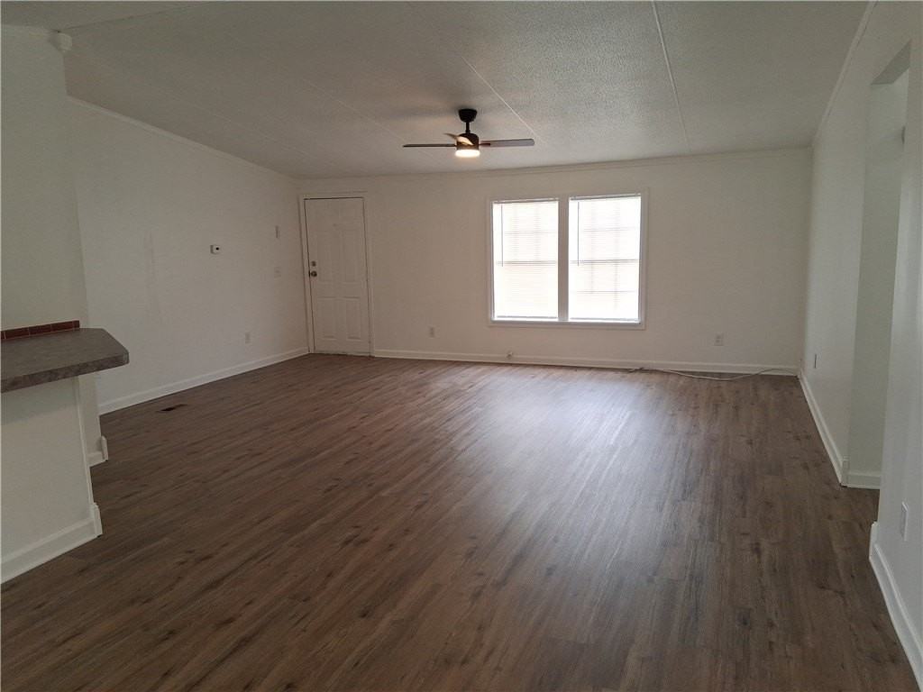 910 Sands Rd - Photo 7 of 11