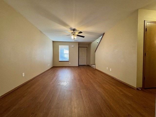 4204 Sw Chapelstone Ave #2 - Photo 5 of 18