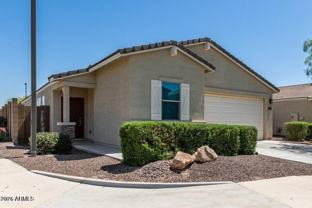 21398 W Holly St - Photo 1 of 1