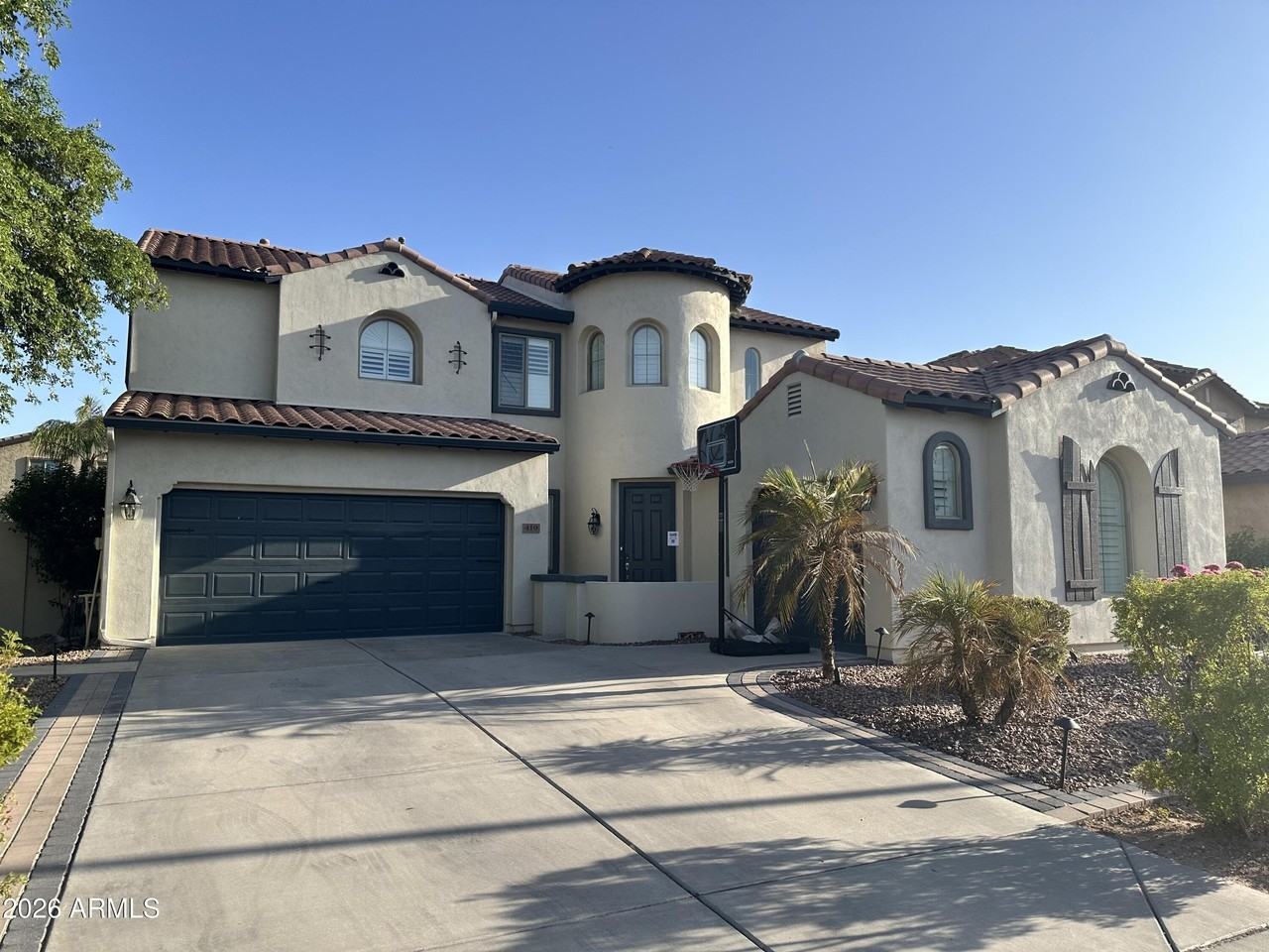 419 W Balsam Dr