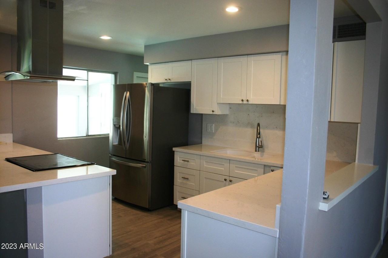 8750 E Plaza Ave - Photo 5 of 21
