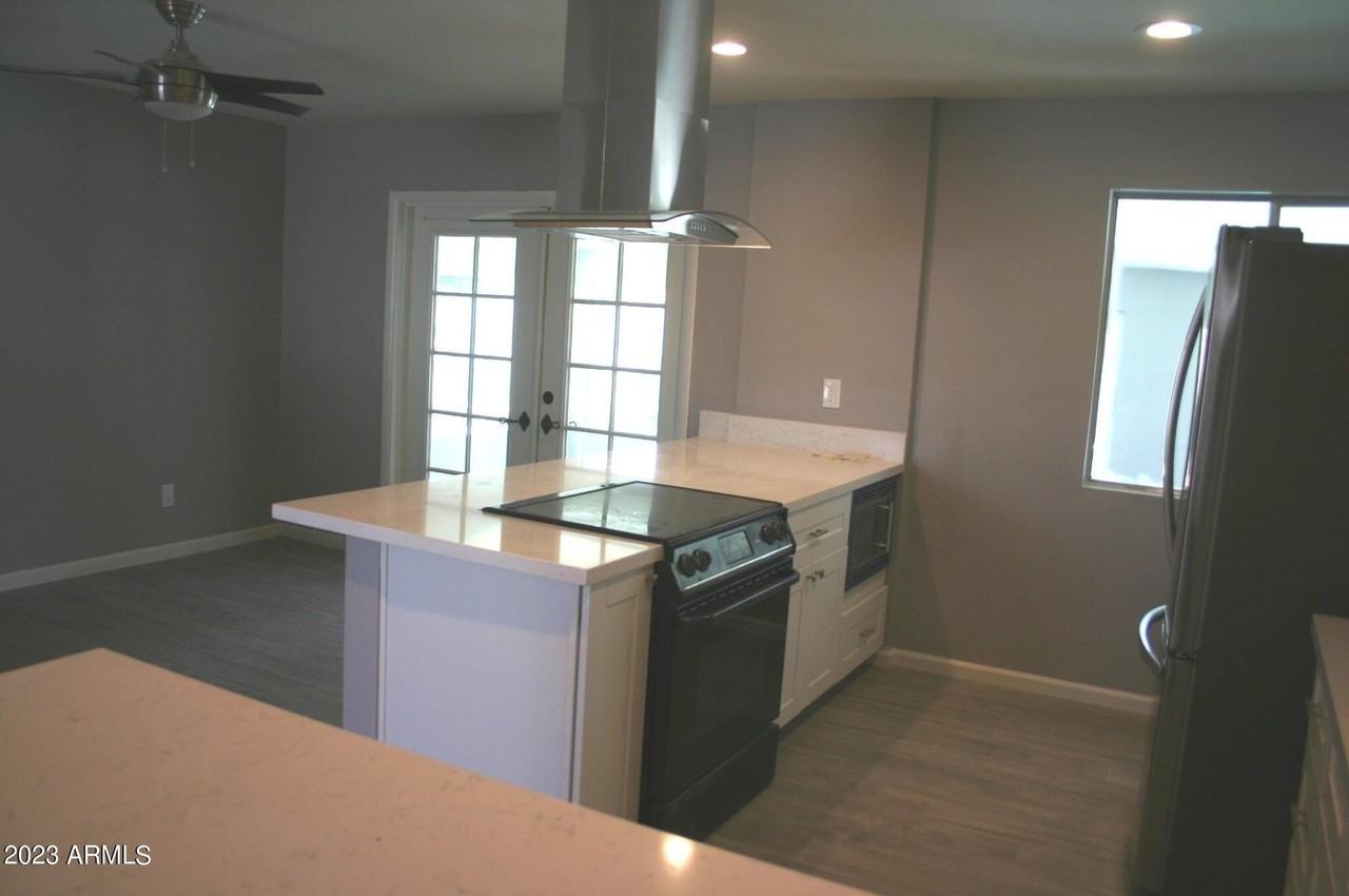 8750 E Plaza Ave - Photo 7 of 21
