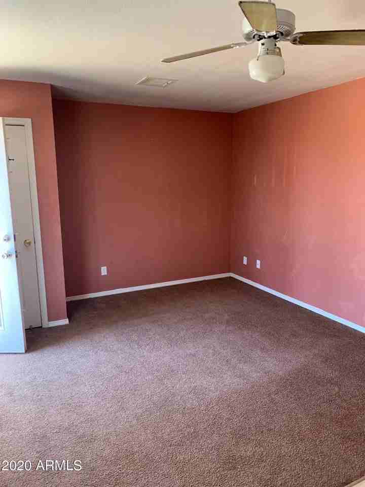 4015 N Montezuma Dr #B - Photo 4 of 8