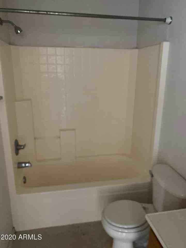 4015 N Montezuma Dr #B - Photo 7 of 8