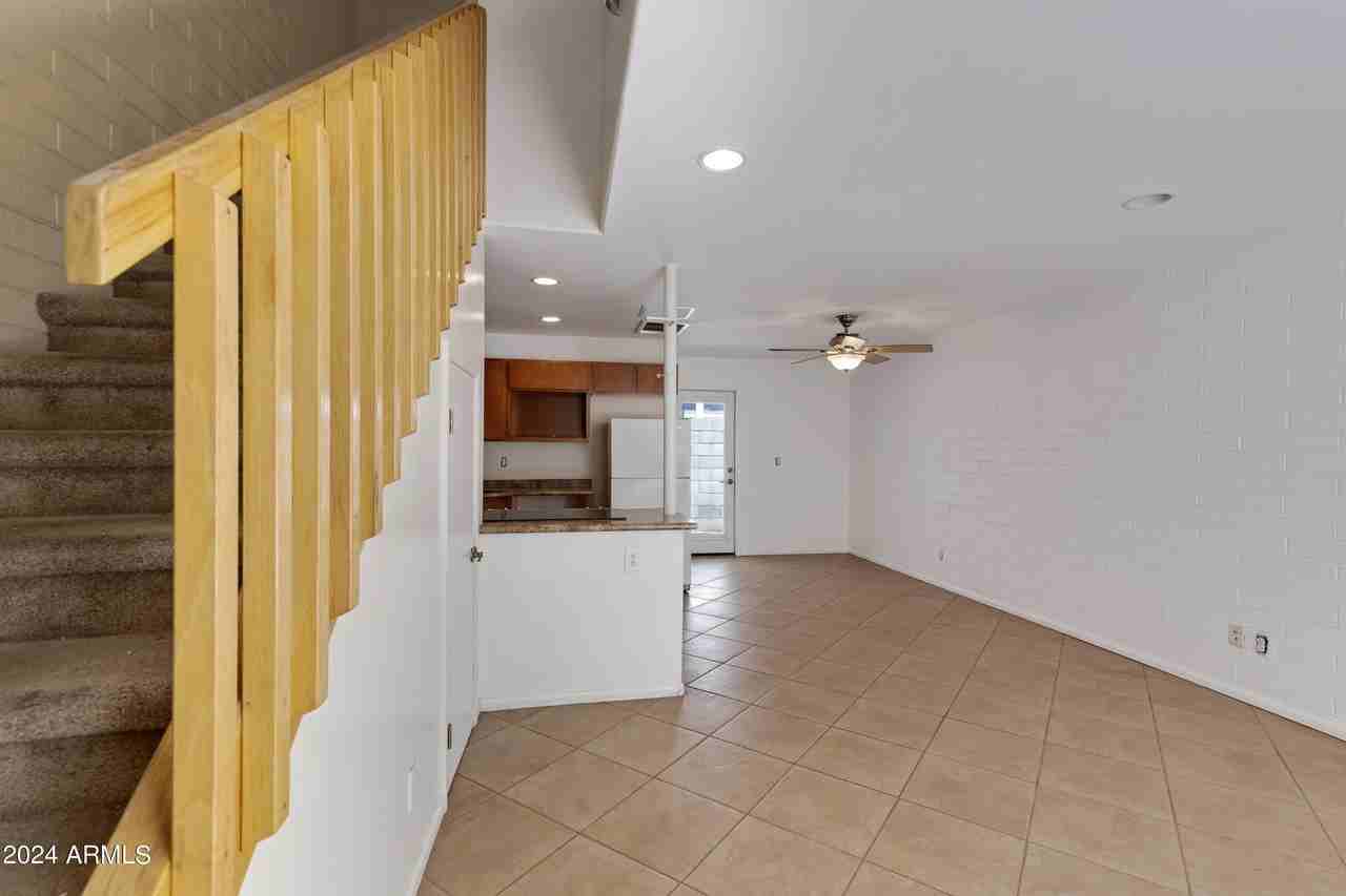 2021 S Granada Dr #10 - Photo 7 of 48