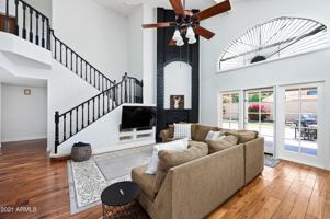 featured image of 1660 W Honeysuckle Ln