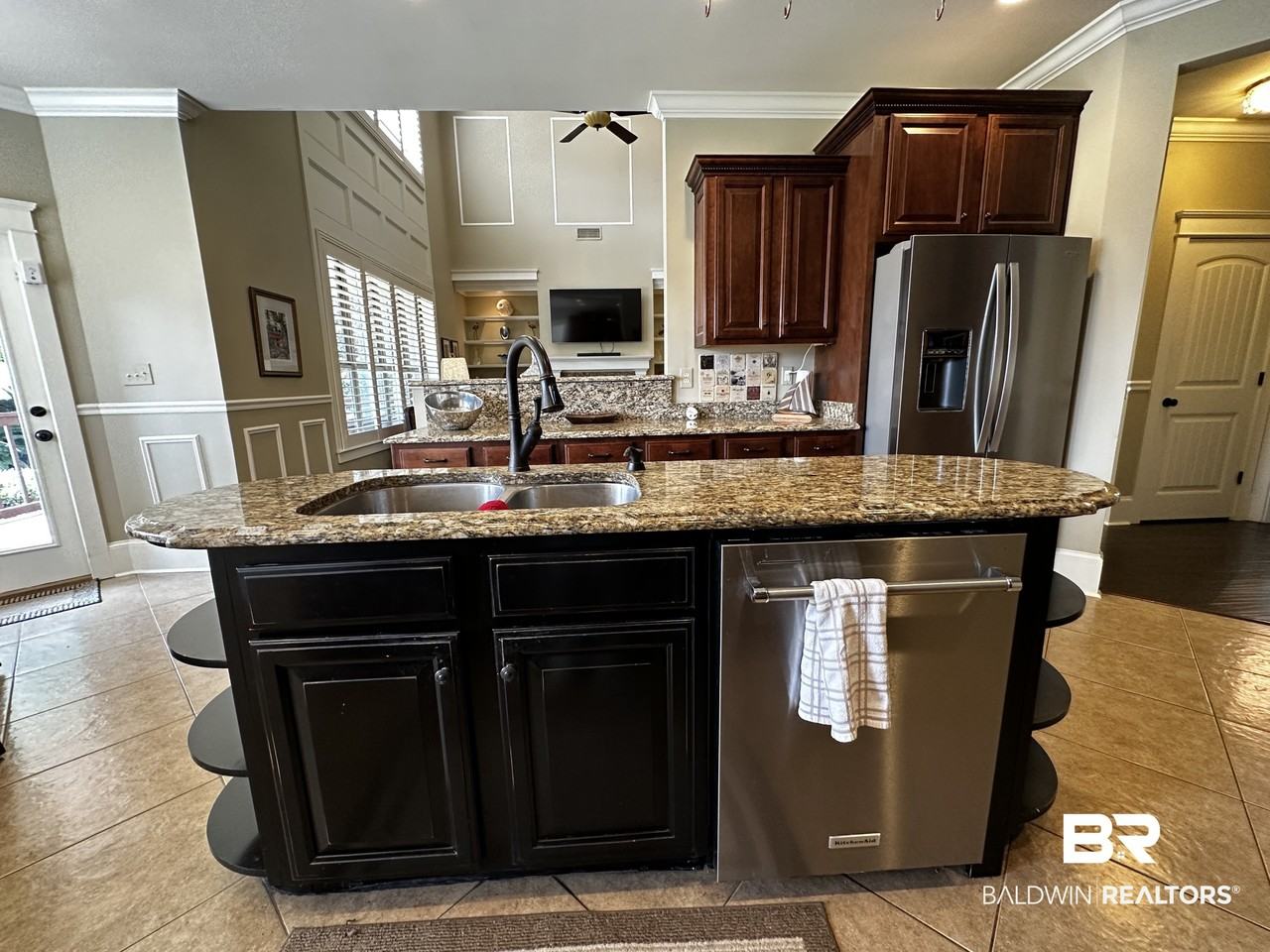 814 Darrah St - Photo 4 of 35