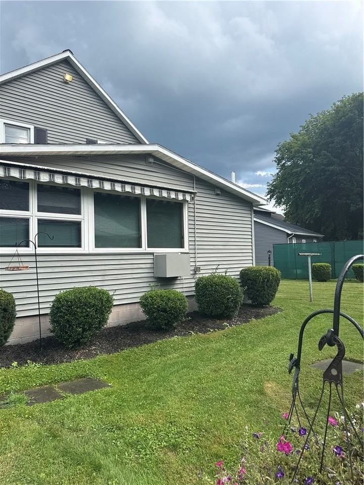 213215 Conhocton St - Photo 3 of 18