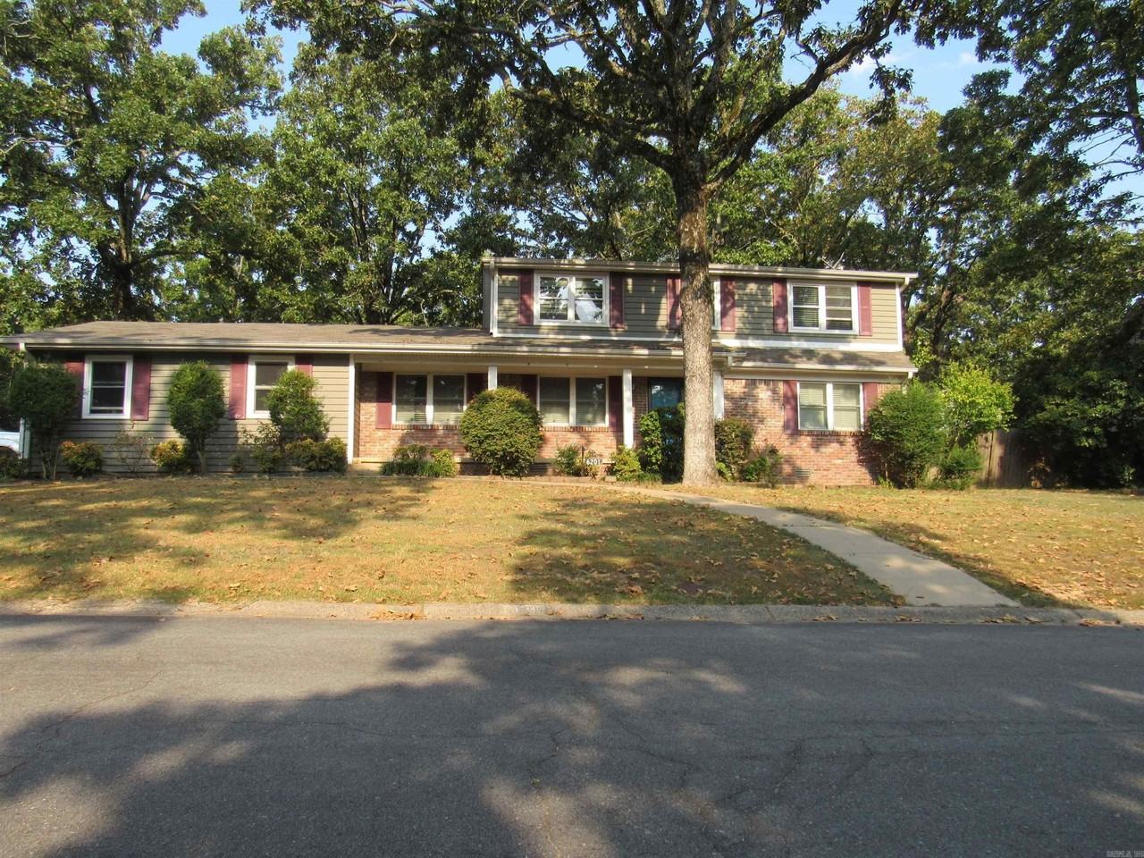 6201 Blackhawk Dr