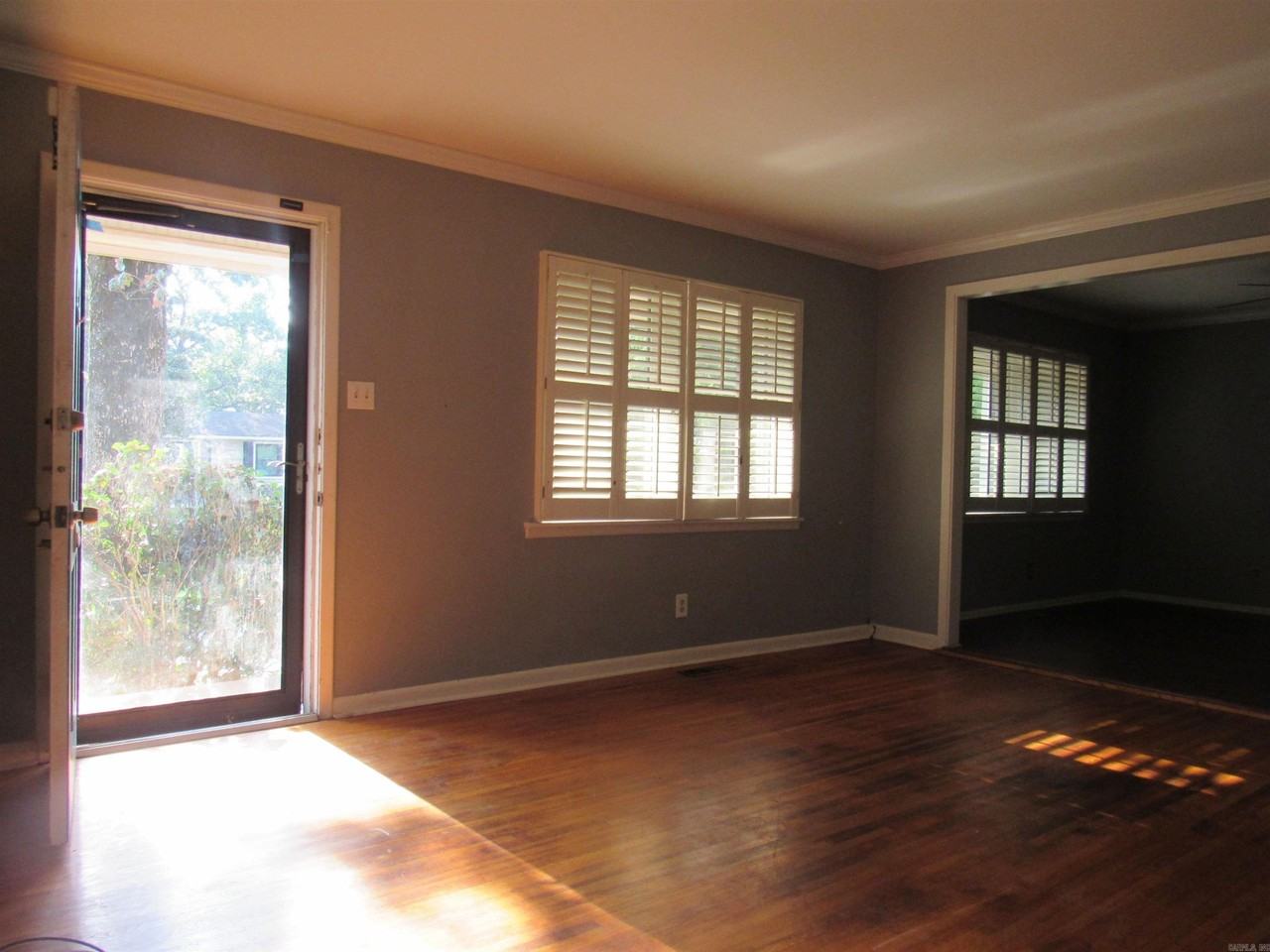 6201 Blackhawk Dr - Photo 5 of 37