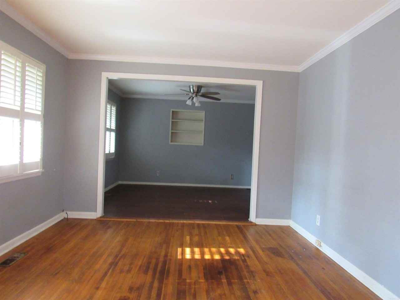 6201 Blackhawk Dr - Photo 6 of 37