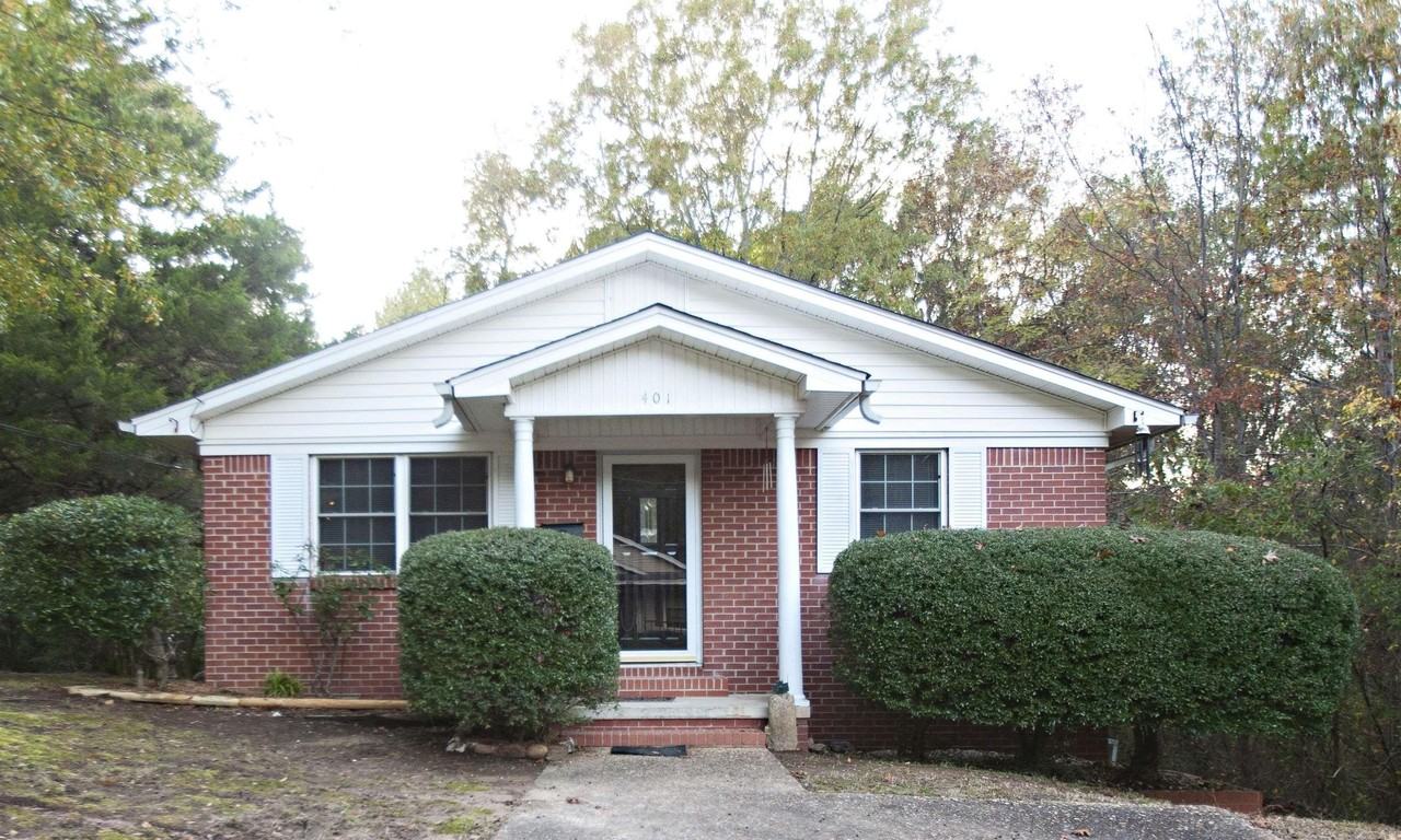 401 Valley View Dr