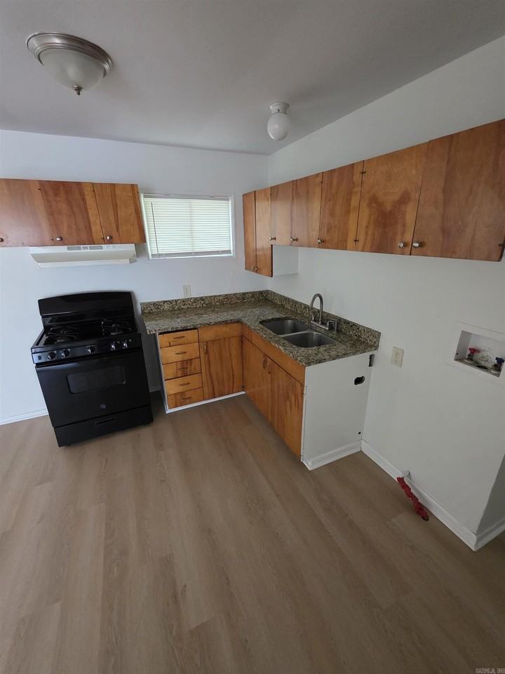 4 N Meadowcliff Dr - Photo 4 of 12
