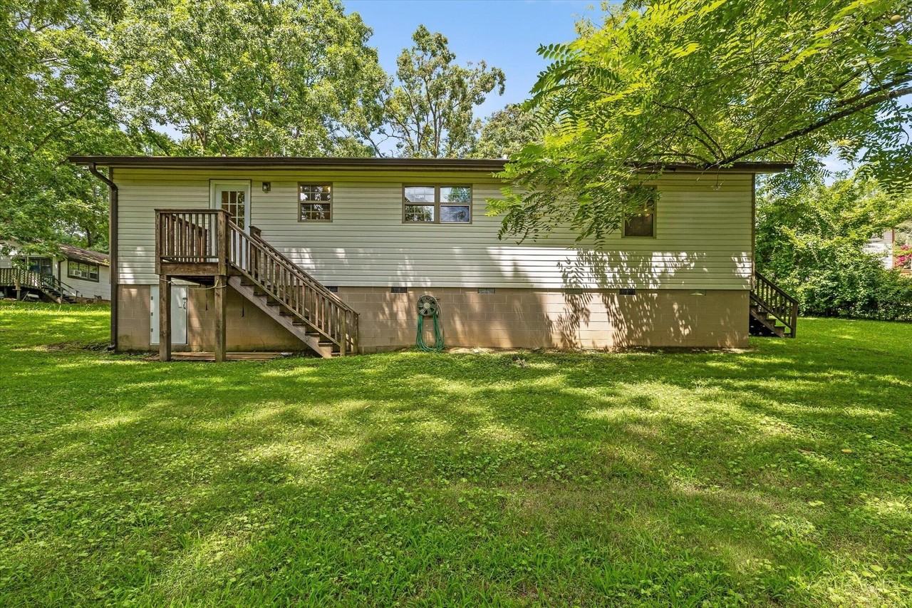 1204 Timesville Rd - Photo 3 of 37
