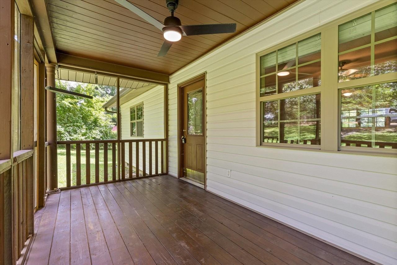1204 Timesville Rd - Photo 4 of 37