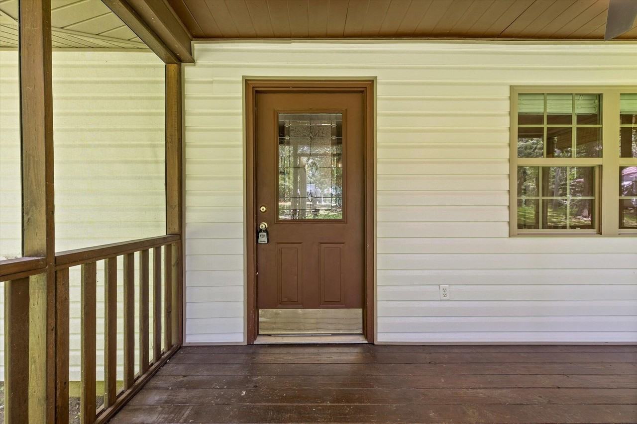 1204 Timesville Rd - Photo 5 of 37