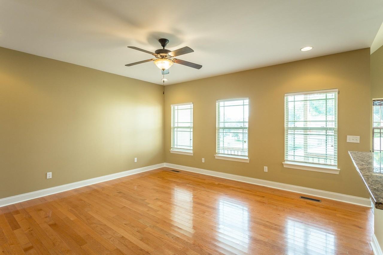 878 Windrush Loop - Photo 7 of 44