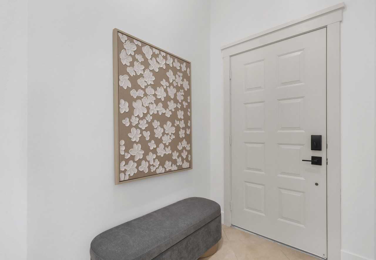 54914 Oak Tree - Photo 5 of 43