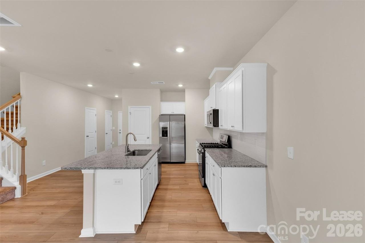 2777 Yeager Dr - Photo 4 of 22