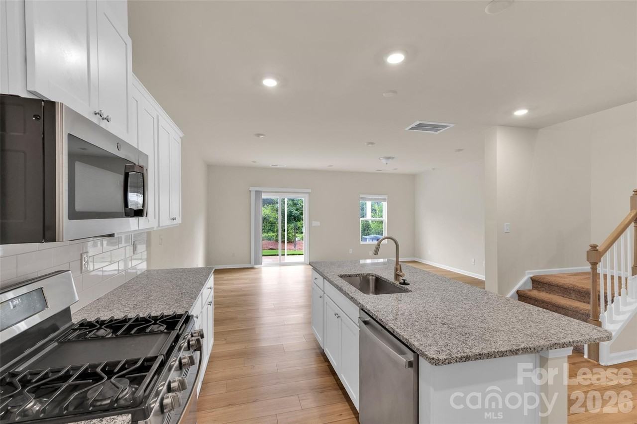 2777 Yeager Dr - Photo 5 of 22