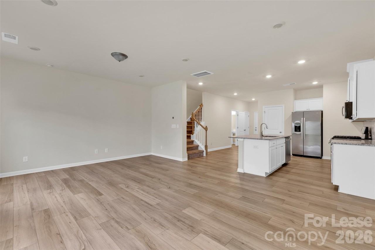 2777 Yeager Dr - Photo 6 of 22