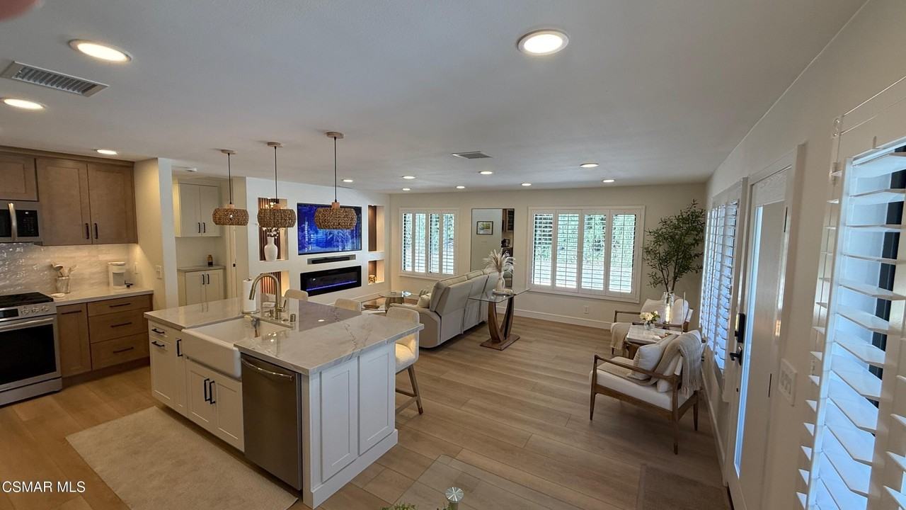 3439 Highwood Ct #130 - Photo 3 of 50