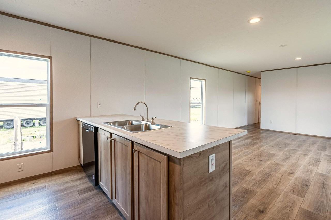 139 Hatchery Hill Rd #15 - Photo 6 of 20