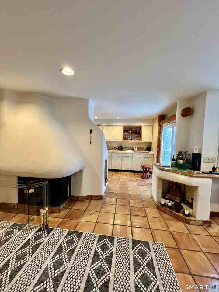290 Cliffside Dr #290 - Photo 4 of 38