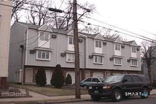 63 Hicks St #C - Photo 1 of 1