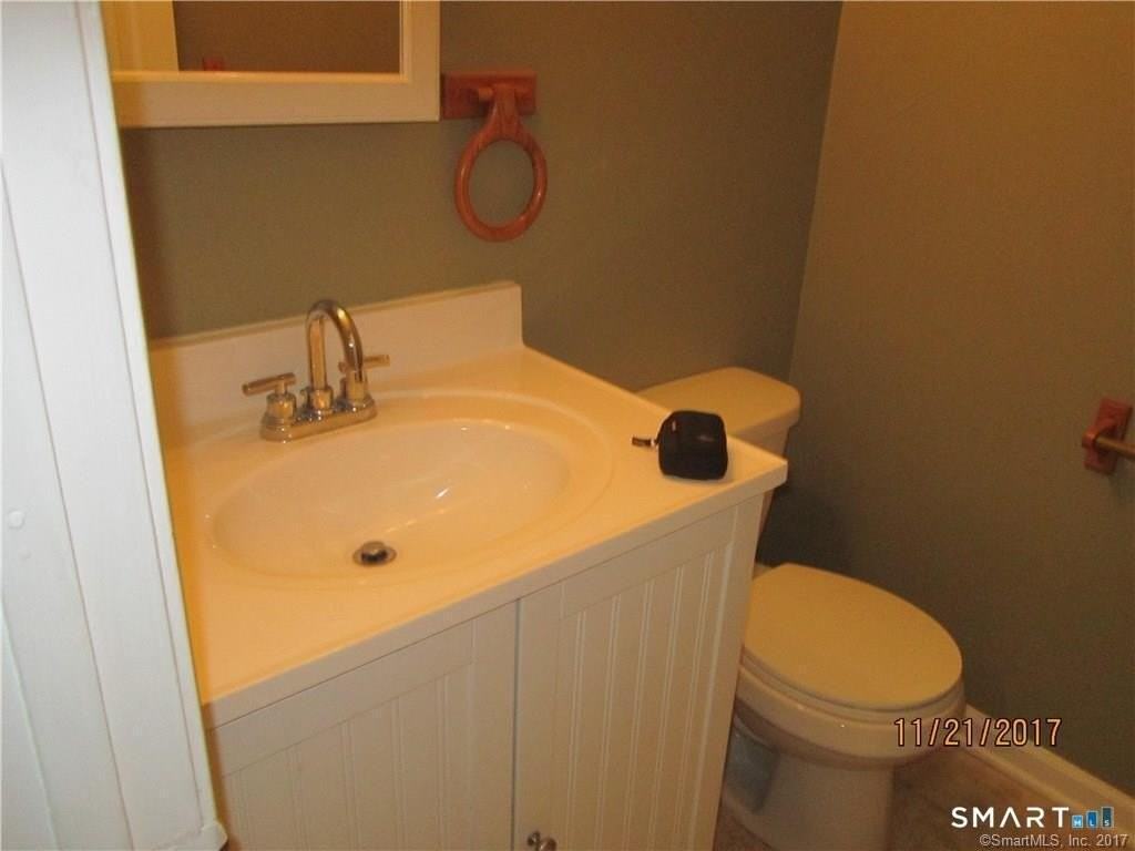 63 Hicks St #C - Photo 6 of 18