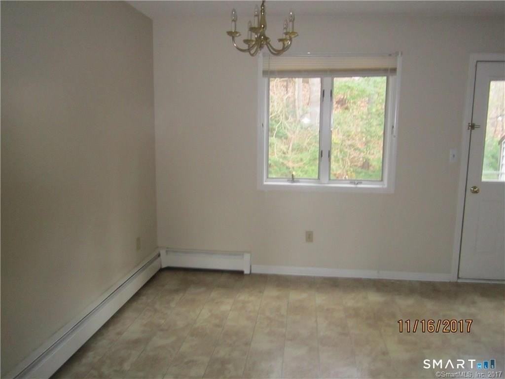 63 Hicks St #C - Photo 7 of 18