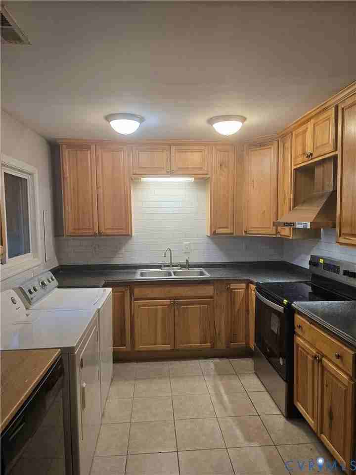 1402 Mormac Rd - Photo 6 of 20