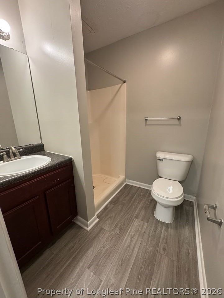 801 Applewood Ln - Photo 6 of 7