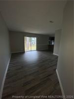 featured image of 927 Applewood Ln