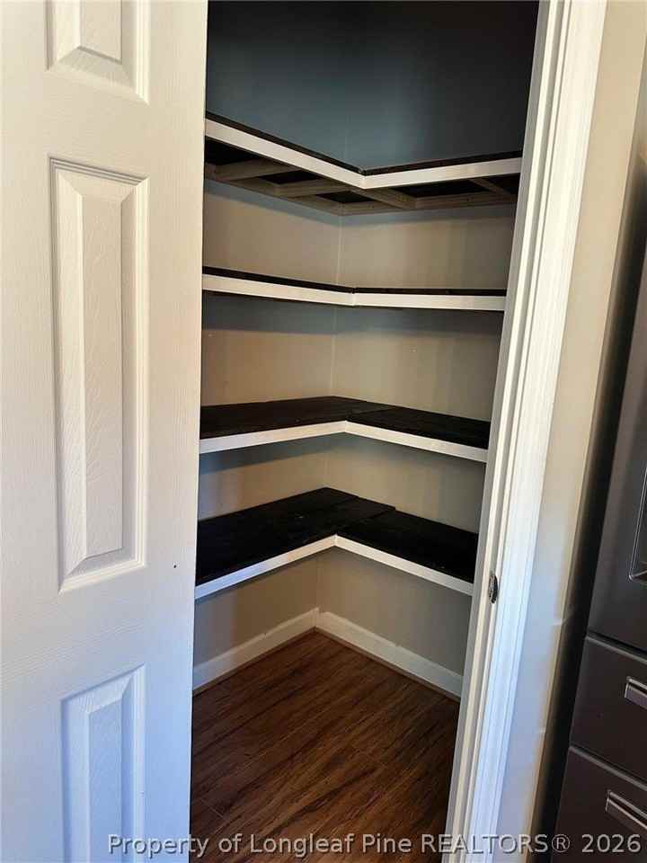 3912 Barclay Way - Photo 4 of 22