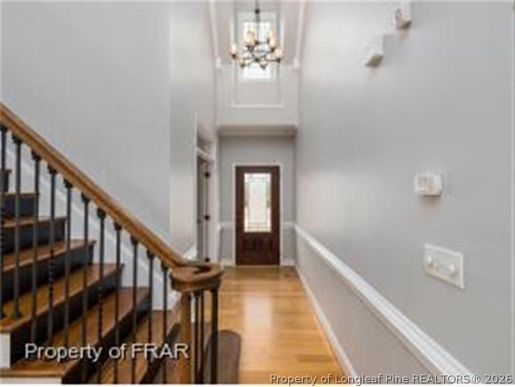 175 Wind Brook Ct - Photo 4 of 36
