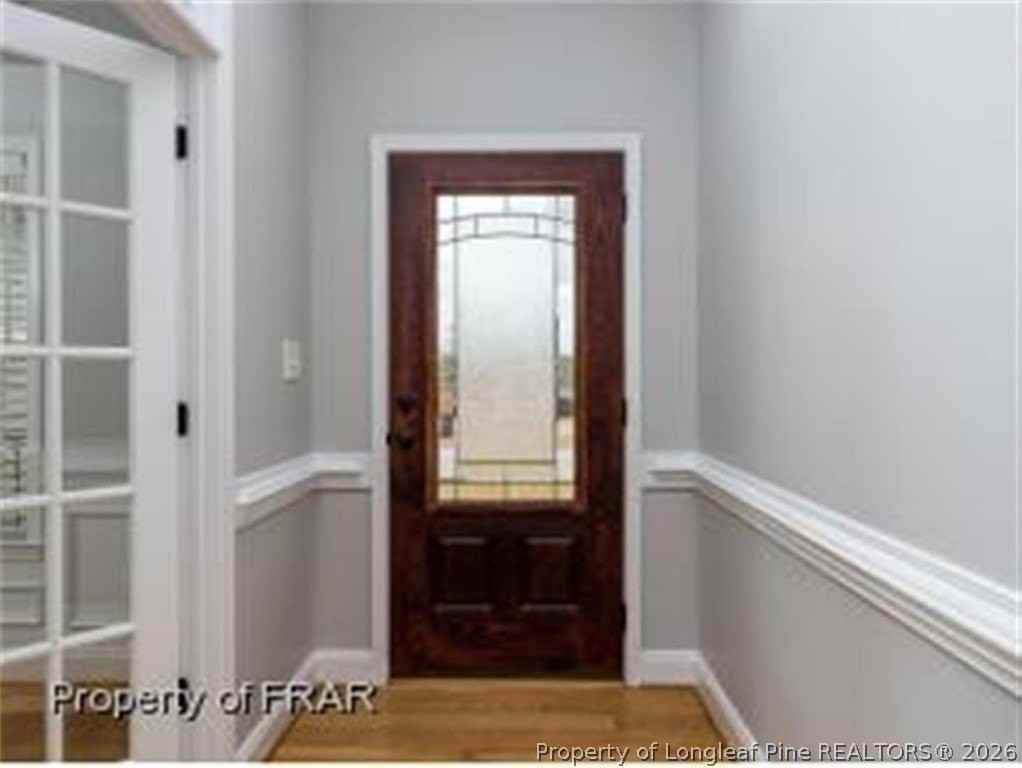 175 Wind Brook Ct - Photo 5 of 36