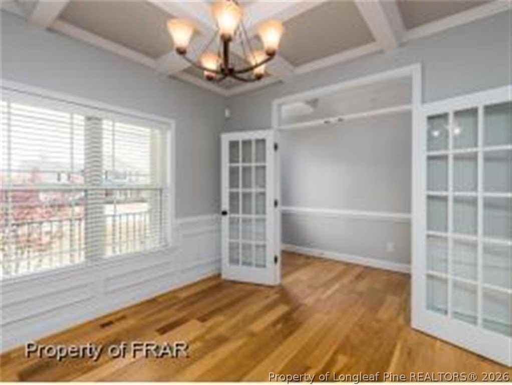 175 Wind Brook Ct - Photo 7 of 36
