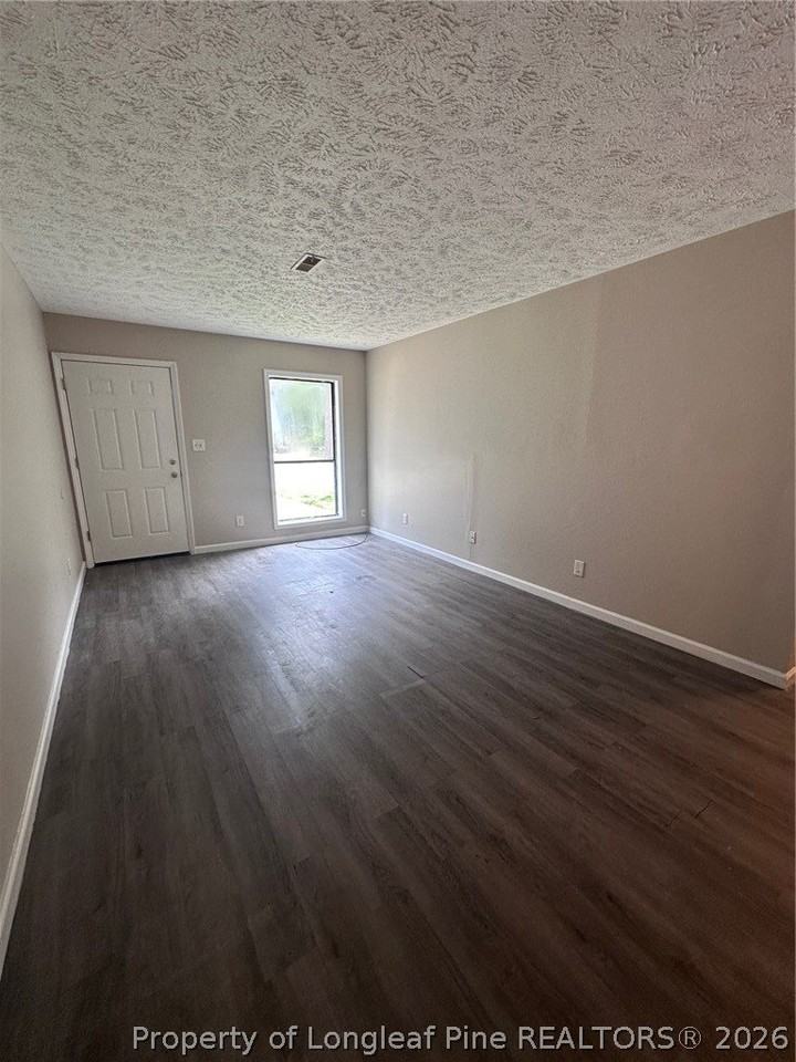 5801 Aftonshire Dr - Photo 3 of 10