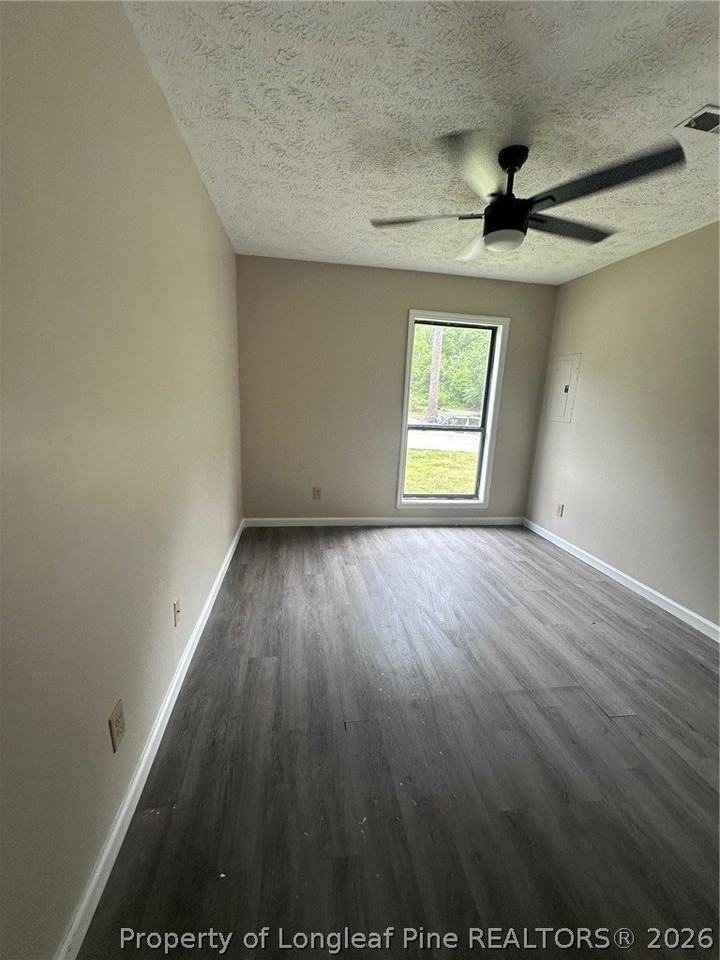 5801 Aftonshire Dr - Photo 6 of 10
