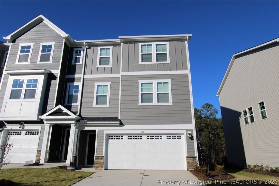 510 Light Oak Way