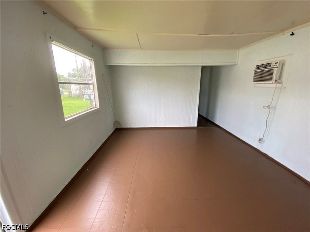 4900 Tice St #1 - Photo 3 of 15