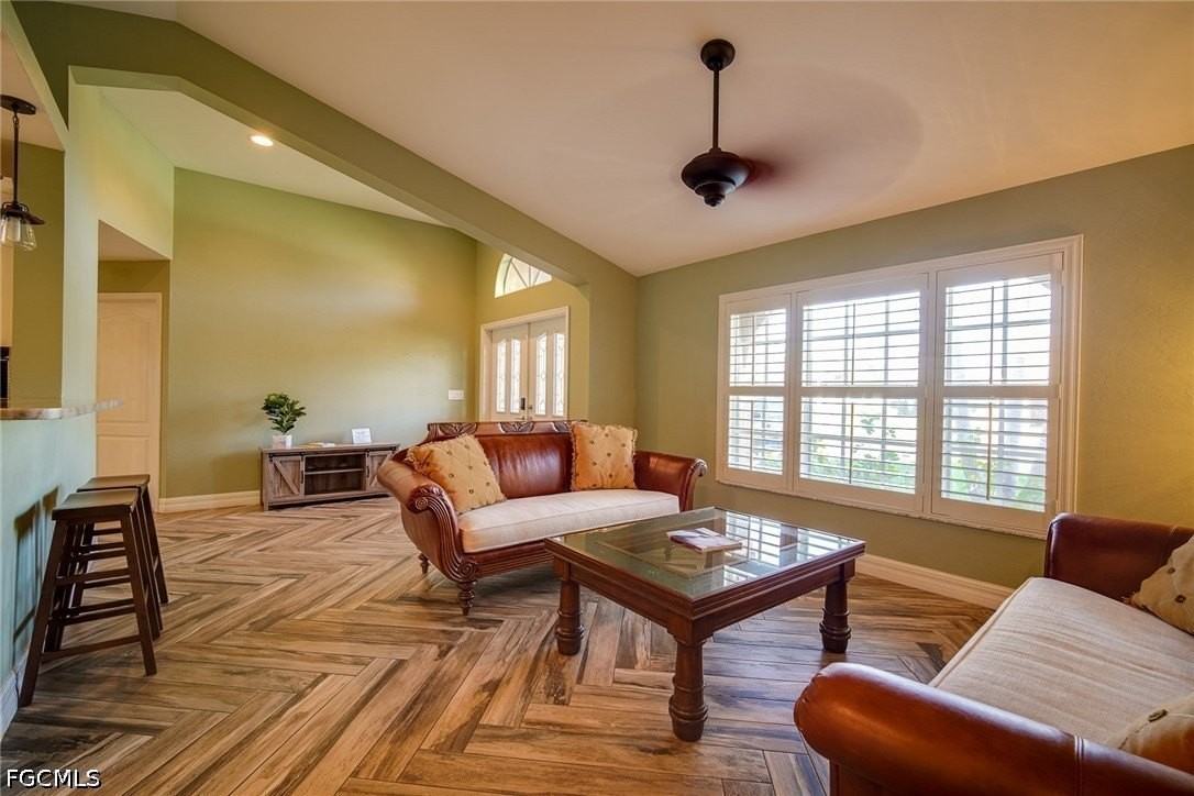 8831 Banyan Cove Cir - Photo 7 of 39