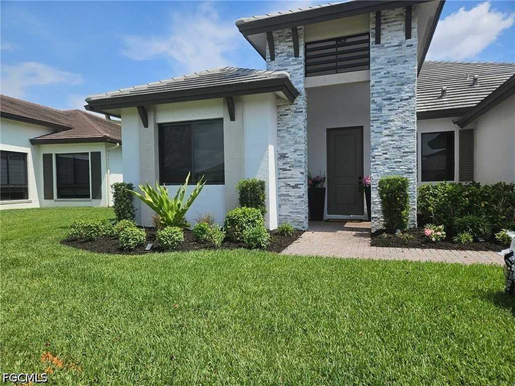 4771 Frattina St - Photo 3 of 21