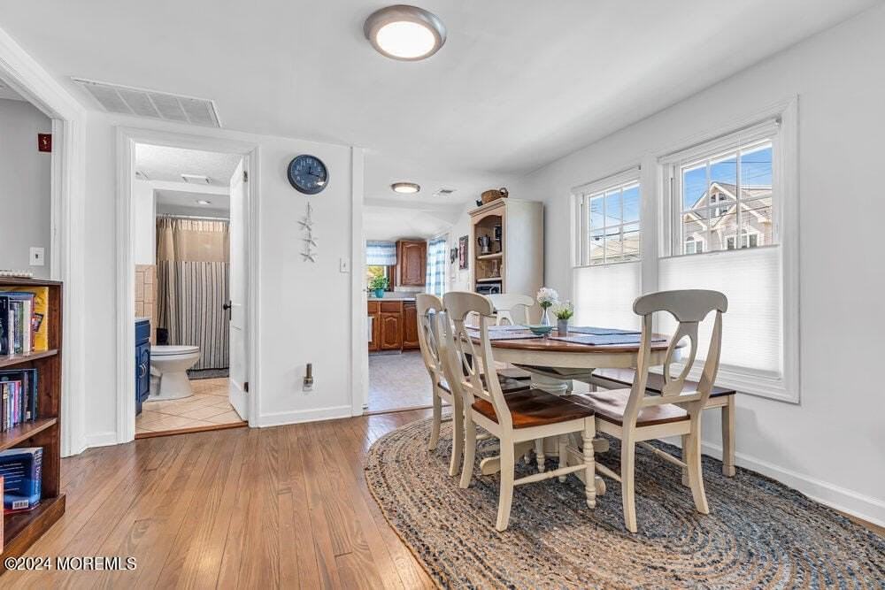 123 16th Ave - Photo 7 of 30